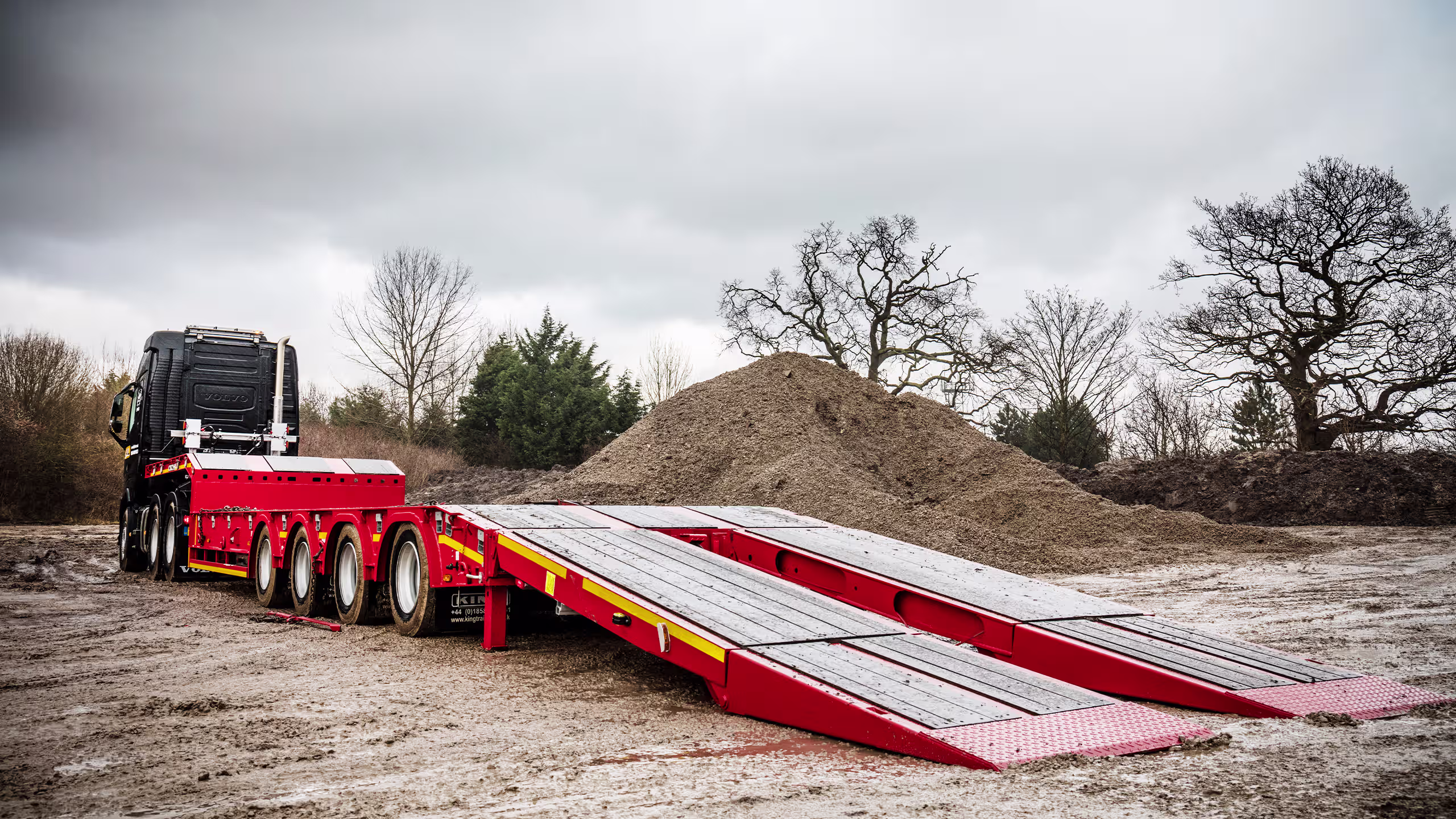 King Trailers GTS67 stepframe low loader trailer with hydraulic flip toe ramps and axle configuration