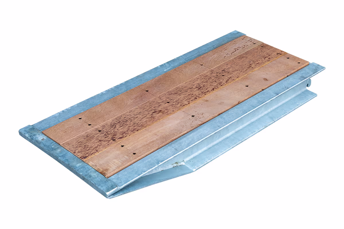 Neck to deck trailer ramp for plant, commercial, and specialist trailers