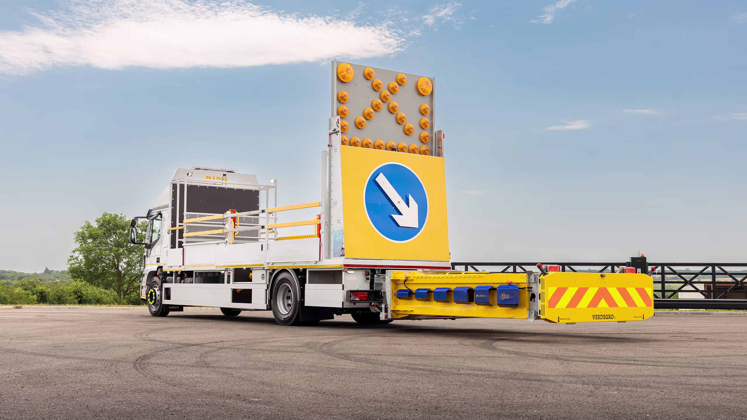 King Rental Impact Protection Vehicle with Nissen Light Arrows and Verdegro Crash Cushion.