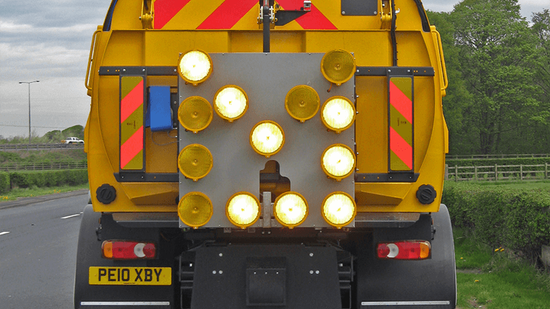 LP13 light arrow attached to a roadsweeper.
