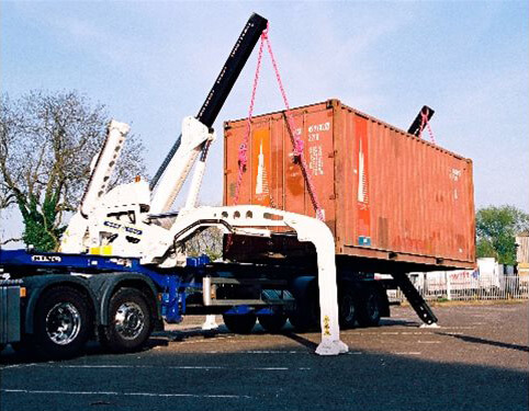 The STK35 Swing Thru container crane from King Trailers.
